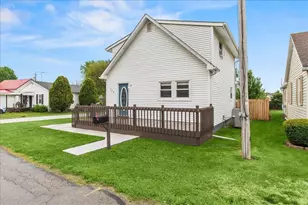 132 Richard Ave, Bellefontaine, OH 43311 - Photo 3