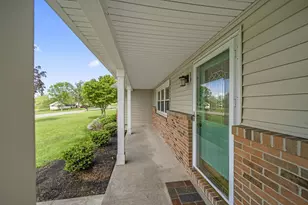 1424 Wheeling Rd, Lancaster, OH 43130 - Photo 7