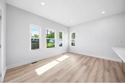 3733 Genessee Avenue, Columbus, OH 43219 - Photo 17
