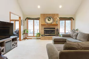 117 Glyn Tawel Dr, Granville, OH 43023 - Photo 5
