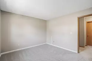 7884 Barkwood Dr, Columbus, OH 43085 - Photo 13