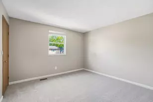 7884 Barkwood Dr, Columbus, OH 43085 - Photo 19