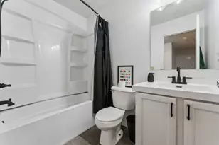 3606 High Creek Dr, Columbus, OH 43223 - Photo 17