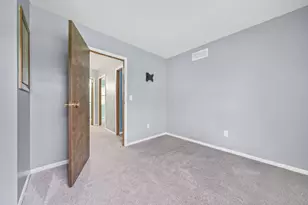 855 Loire Valley Cir, Marion, OH 43302 - Photo 37