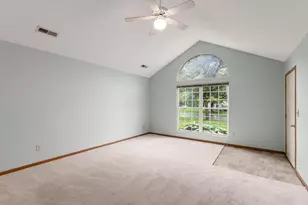195 Timbers Dr, Columbus, OH 43230 - Photo 21