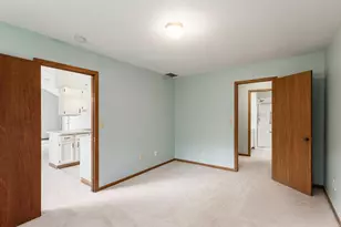 195 Timbers Dr, Columbus, OH 43230 - Photo 31