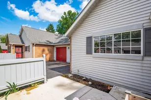 195 Timbers Dr, Columbus, OH 43230 - Photo 7