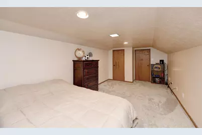 606 Airport Road, Zanesville, OH 43701 - Photo 31