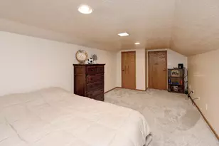 606 Airport Rd, Zanesville, OH 43701 - Photo 31