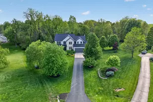 3872 Whispering Creek Ln, Delaware, OH 43015 - Photo 47
