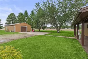 6055 Prairie Rd, Springfield, OH 45502 - Photo 33