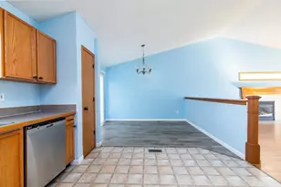 363 Belfair Dr, Galloway, OH 43119 - Photo 11