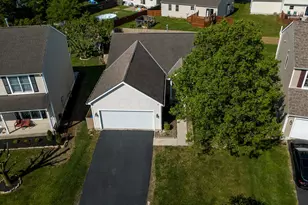 363 Belfair Dr, Galloway, OH 43119 - Photo 33