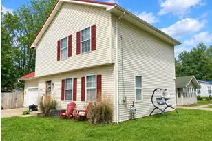 172 Lake St, Buckeye Lake, OH 43008 - Photo 3