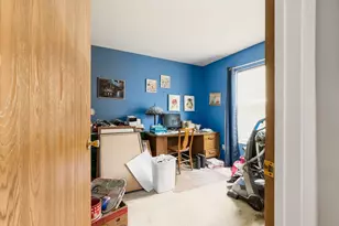 5480 Avonhurst Ct, Galloway, OH 43119 - Photo 7