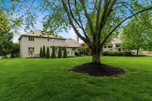 8900 Locherbie Ct, Dublin, OH 43017 - Photo 51