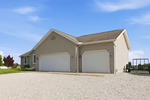 1430 Eckard Rd, Centerburg, OH 43011 - Photo 3