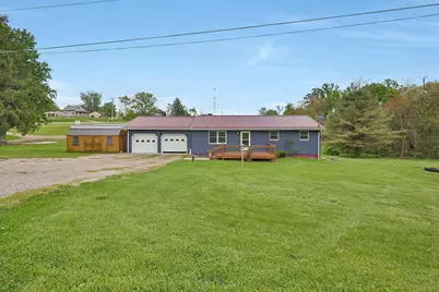 2397 Adamsville Road, Zanesville, OH 43701 - Photo 3