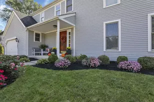 1091 Cross Country Dr, Columbus, OH 43235 - Photo 3