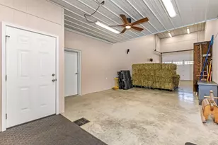 26019 Bailey Rd, Rockbridge, OH 43149 - Photo 39