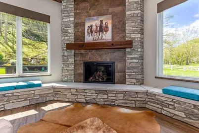 26019 Bailey Road, Rockbridge, OH 43149 - Photo 13