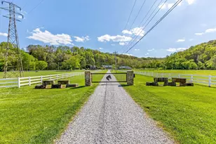 26019 Bailey Rd, Rockbridge, OH 43149 - Photo 93
