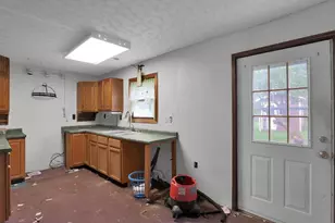 12166 State Route 56 E, Circleville, OH 43113 - Photo 31