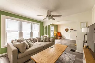 2470 Azelda St, Columbus, OH 43211 - Photo 7