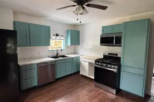 2 E Vine St, Jackson, OH 45640 - Photo 3