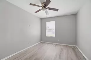 1805 Coretta Ct, Dayton, OH 45417 - Photo 23