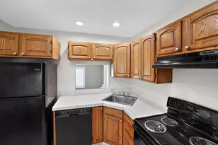 1795 Eastbrook Dr S, Columbus, OH 43223 - Photo 33