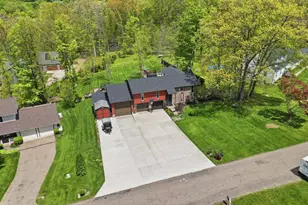 447 Deer Trail Dr, Thornville, OH 43076 - Photo 3