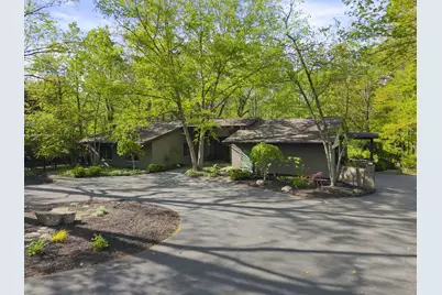 2391 Donna Drive, Columbus, OH 43220 - Photo 11