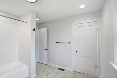 982 Olmstead Avenue, Columbus, OH 43201 - Photo 17