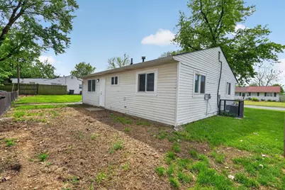 2446 Kitchner Drive, Columbus, OH 43207 - Photo 5