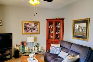 908 Larkfield Dr, Columbus, OH 43085 - Photo 9