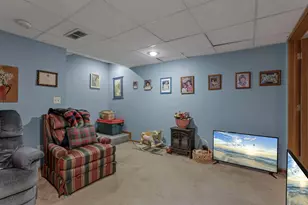 908 Larkfield Dr, Columbus, OH 43085 - Photo 47