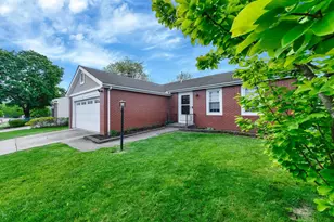 3513 En-Joie Dr, Columbus, OH 43228 - Photo 3