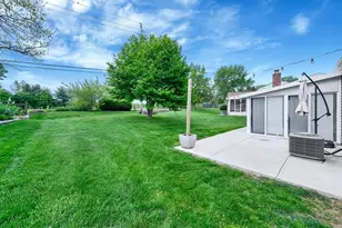 3513 En-Joie Dr, Columbus, OH 43228 - Photo 25