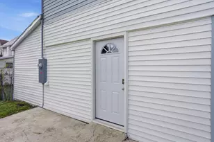 277 W Perry St, Tiffin, OH 44883 - Photo 33