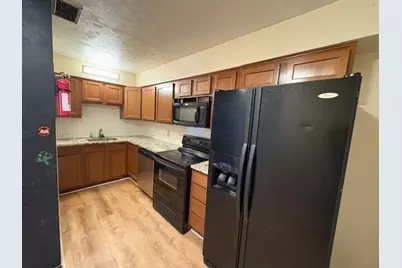 65 E 18th Avenue, Columbus, OH 43201 - Photo 19
