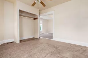 214 W Shields St, Newark, OH 43055 - Photo 9