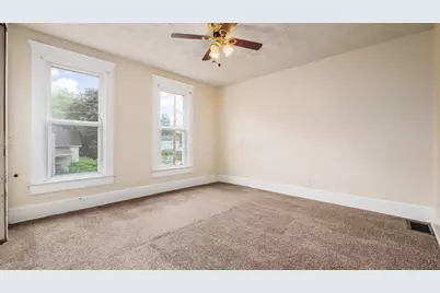 214 W Shields Street, Newark, OH 43055 - Photo 17