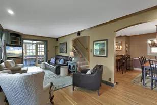 212 S Roosevelt Ave, Columbus, OH 43209 - Photo 7