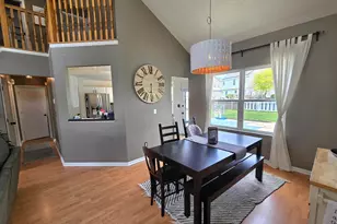 7843 Pinehill Rd, Lewis Center, OH 43035 - Photo 9