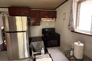 699 Holly Hill Dr, Columbus, OH 43228 - Photo 11