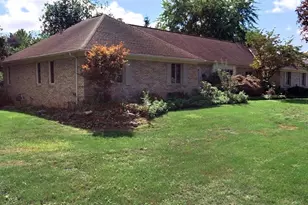 125 W Campus View Blvd, Columbus, OH 43235 - Photo 3