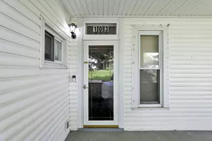 103 E Main St, Centerburg, OH 43011 - Photo 9
