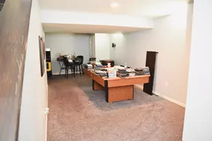 1093 Gartner Ct, Columbus, OH 43207 - Photo 49