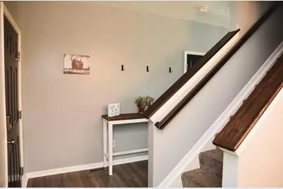 1093 Gartner Court, Columbus, OH 43207 - Photo 3